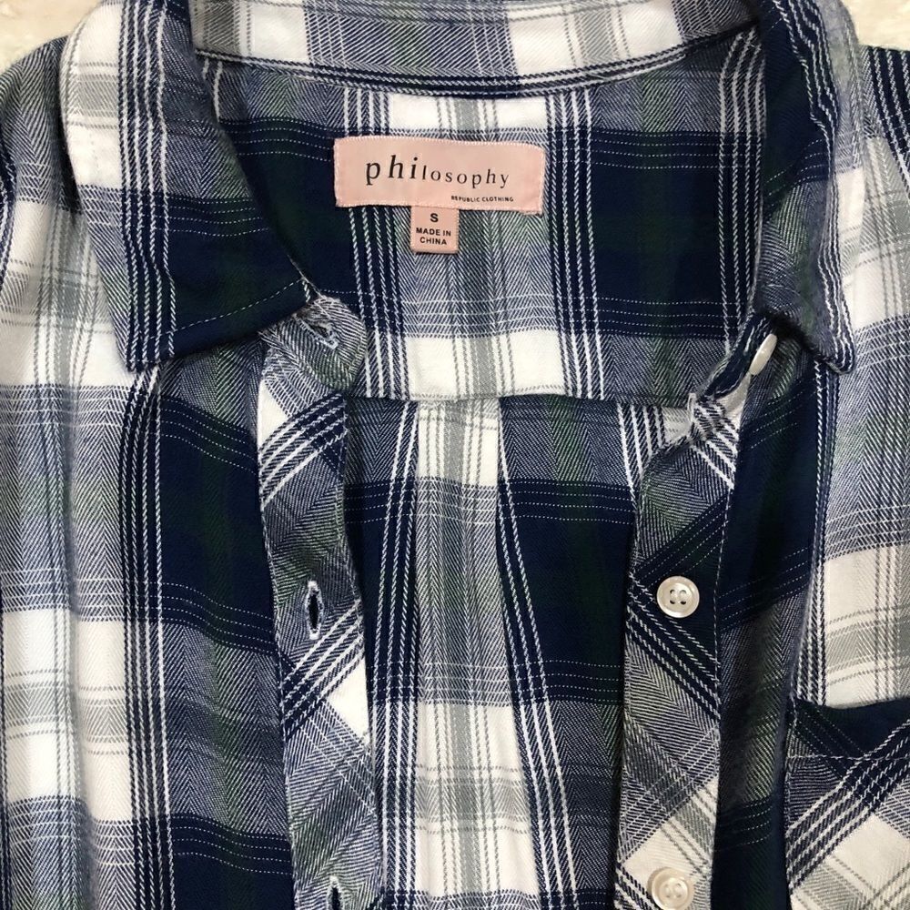 Plaid Button-up Shirt S - Picture 9 of 9